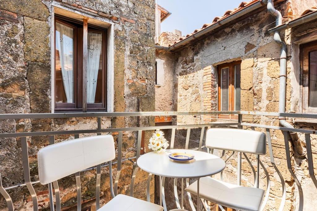 Casa Nel Corso Apartment Pitigliano Exterior photo
